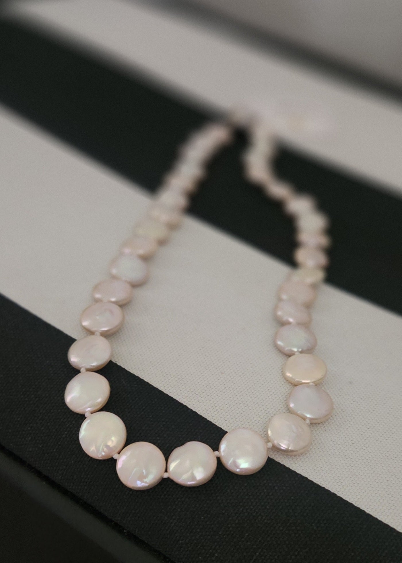 PINK DISC PEARL NECKLACE