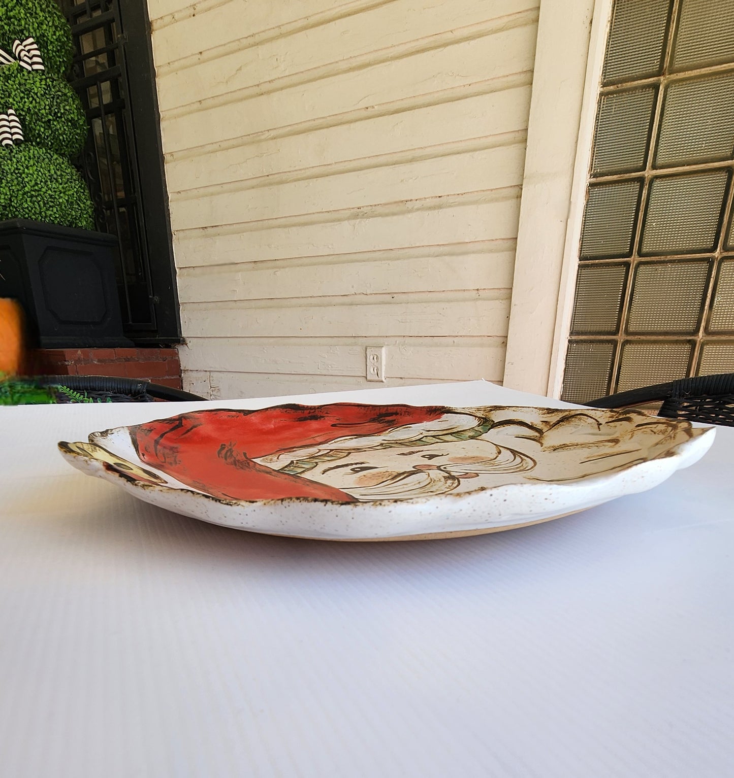 JINGLE JOLLY SANTA PLATE