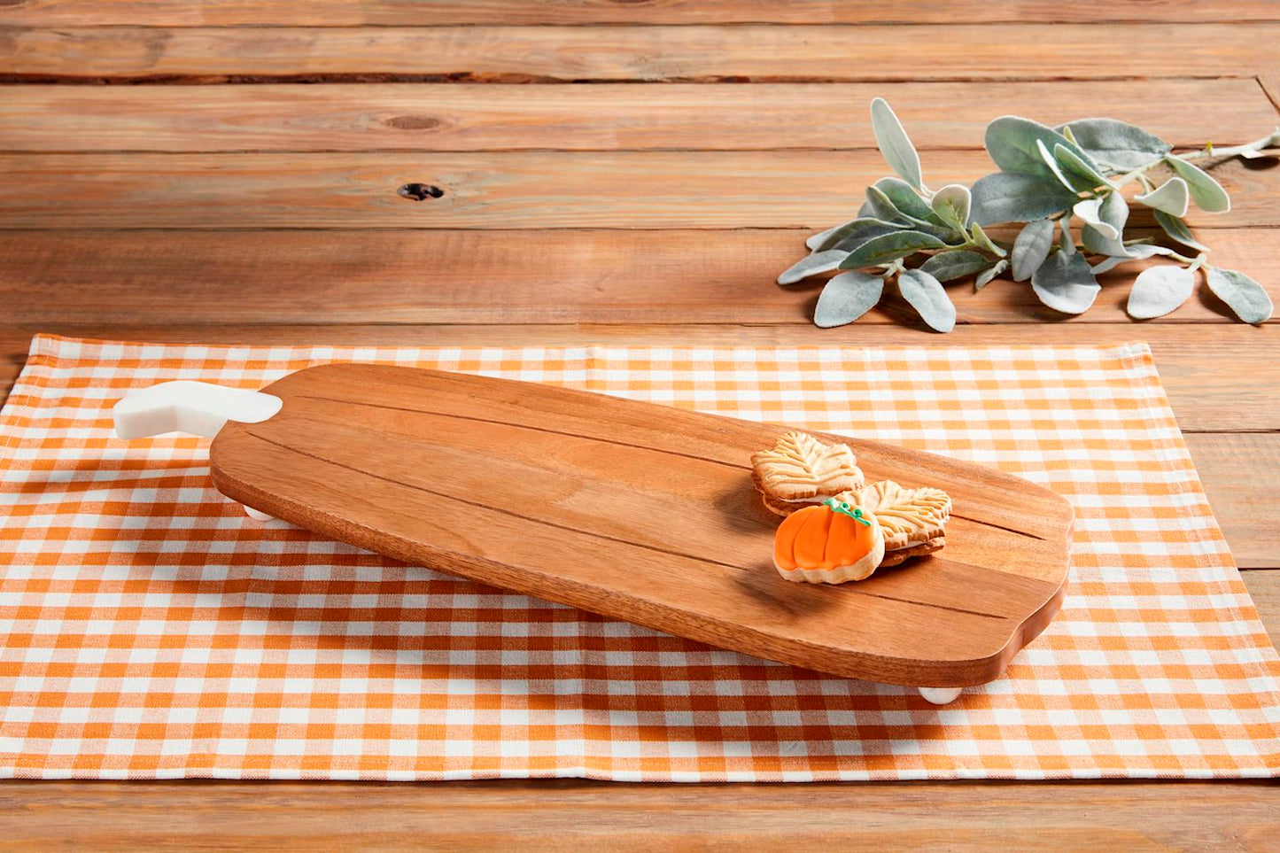 FOOTED PUMPKIN BOARD
