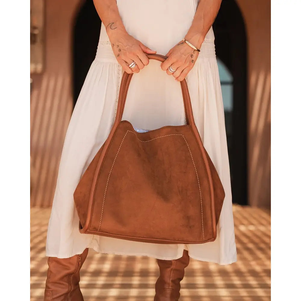 SUTTON SHOULDER BAG - TAN