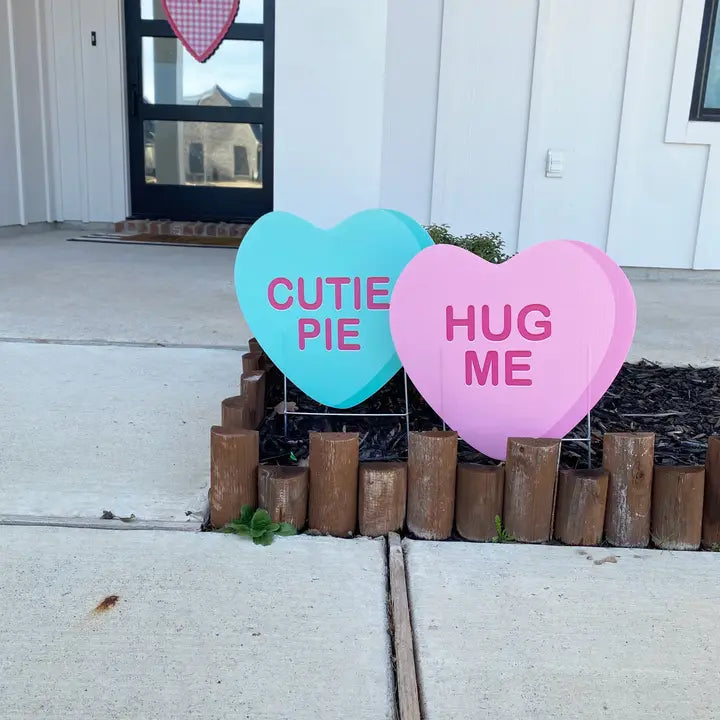 CONVERSATION HEARTS PLANT STAKE