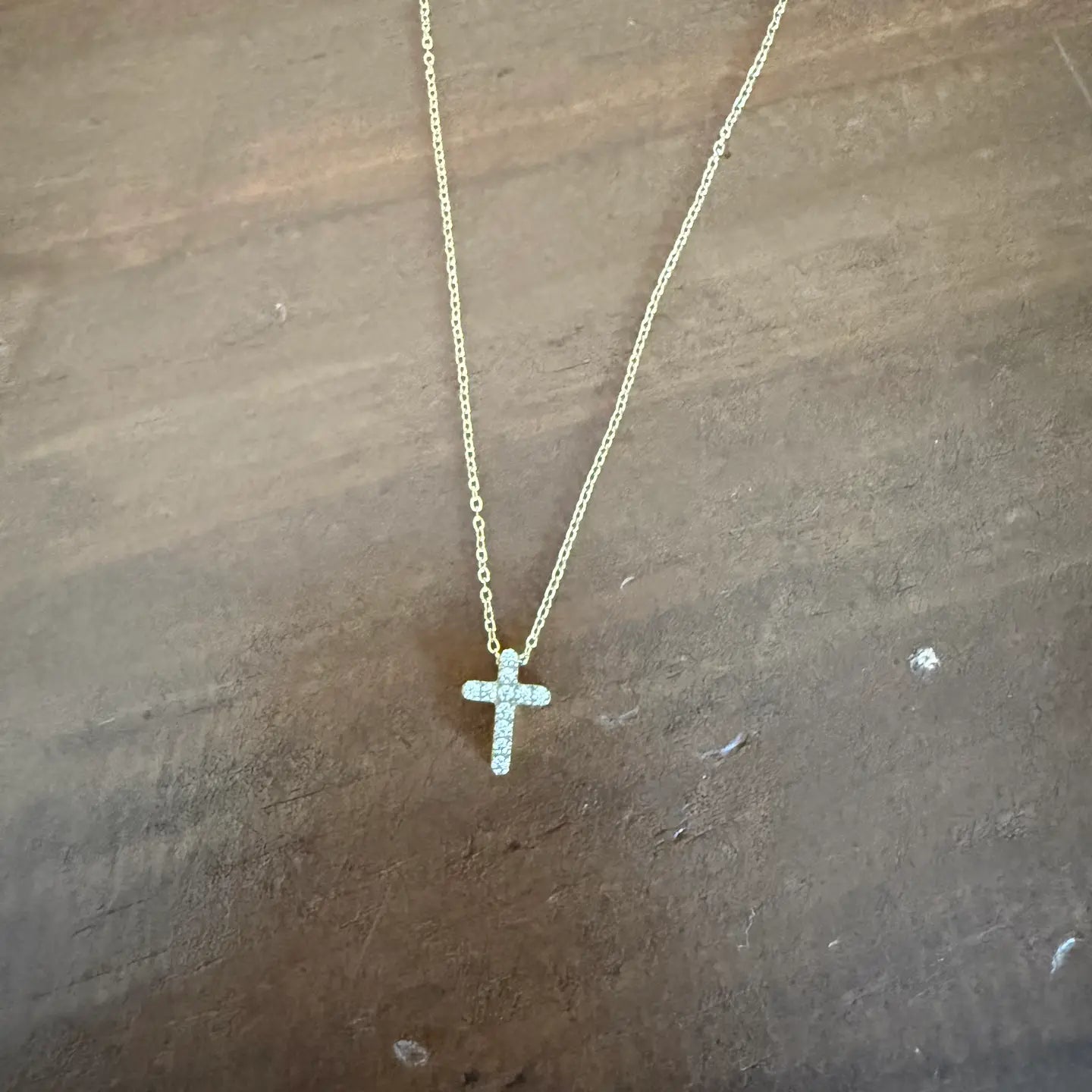 NON-TARNISH CZ CROSS NECKLACE