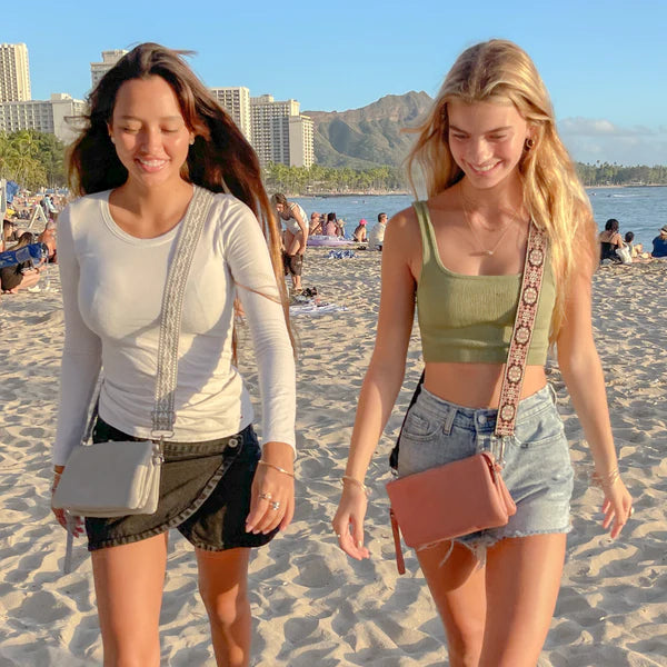 STEFANI WRISTLET CROSSBODY