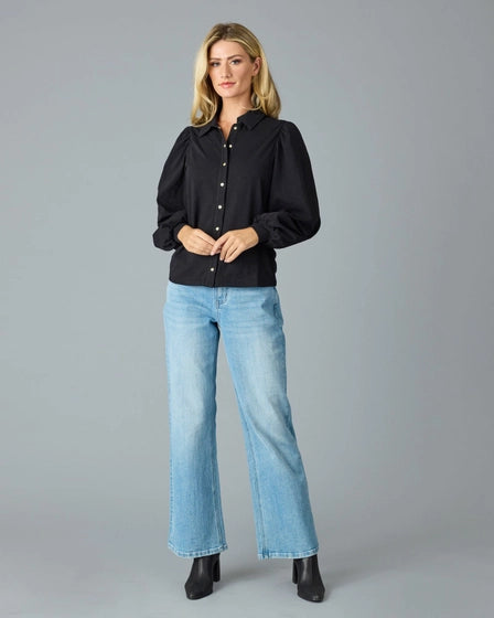 BEST BLACK KNIT BUTTONDOWN