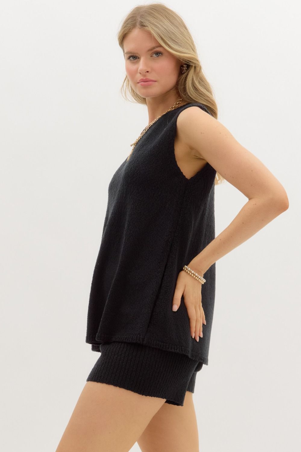 BLACK EASY LIKE SHORT SET