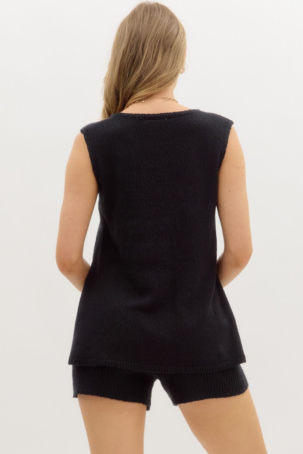 BLACK EASY LIKE SHORT SET