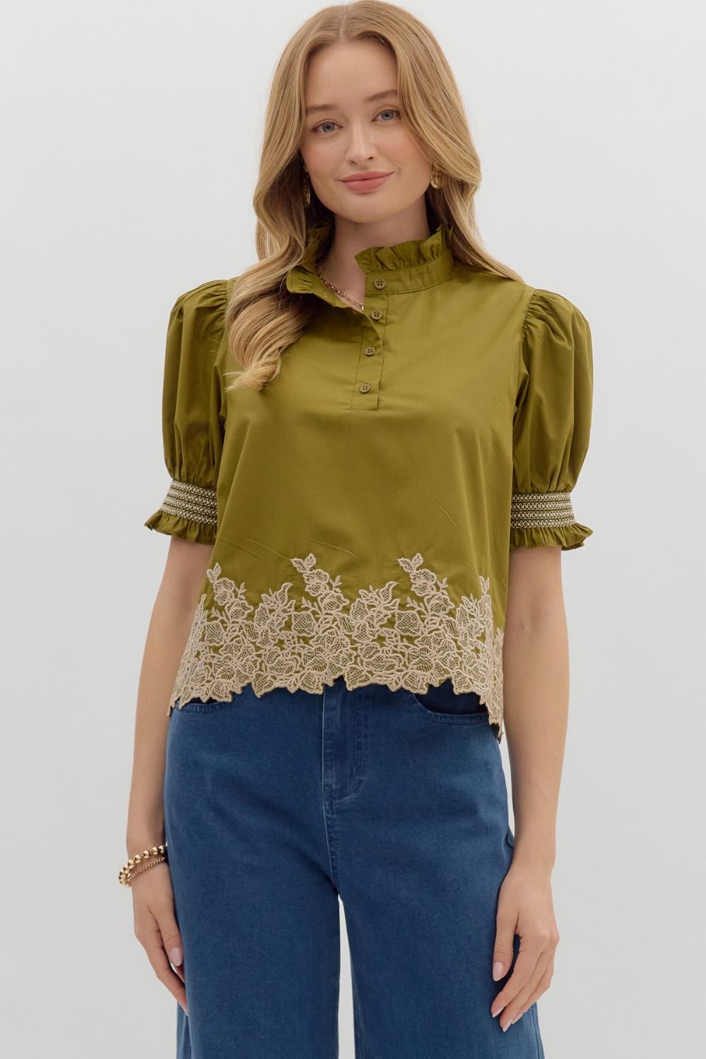 OLIVE EMBROIDERED TOP