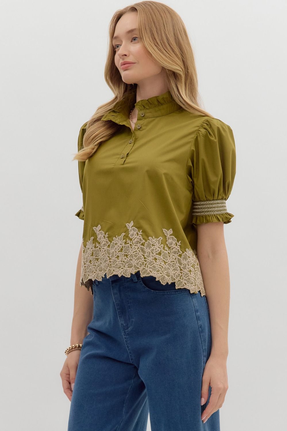 OLIVE EMBROIDERED TOP