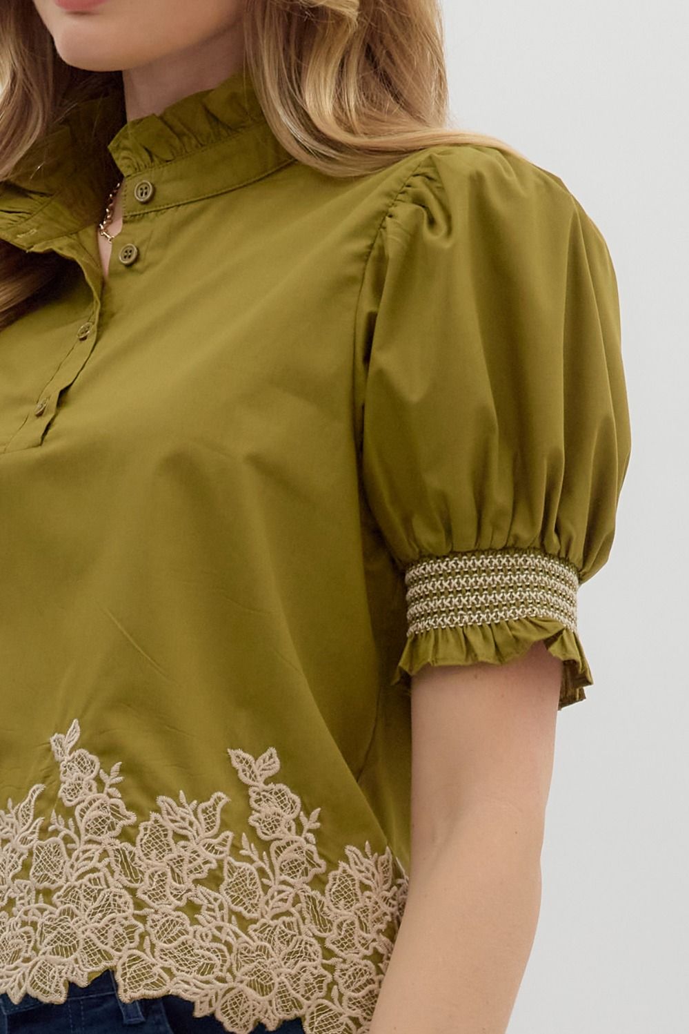 OLIVE EMBROIDERED TOP