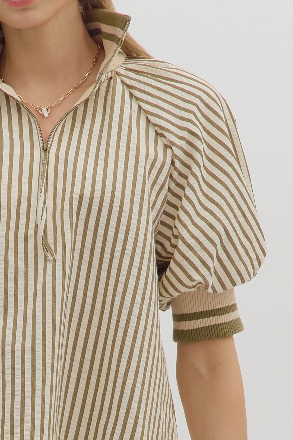 STRIPED PUFF SLEEVE TOP