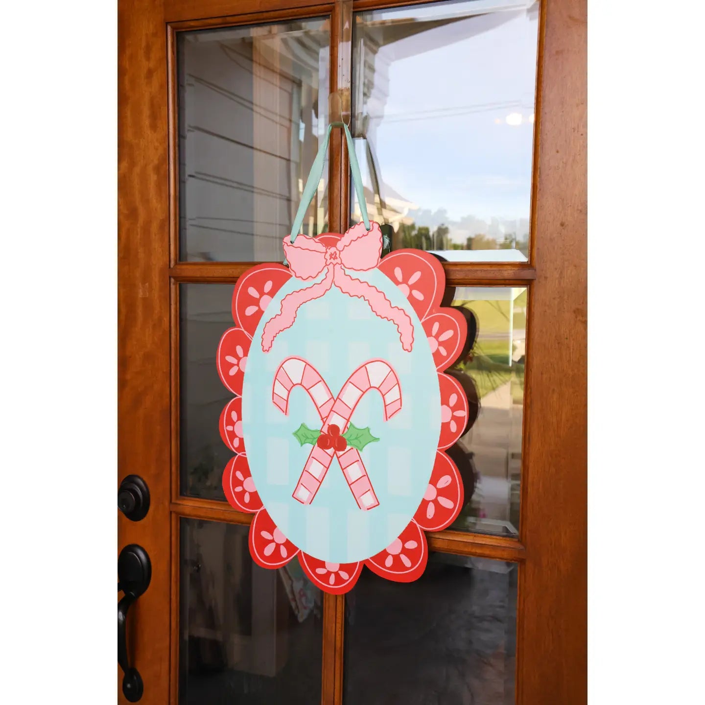SCALLOPED CANDY CANES DOORHANGER