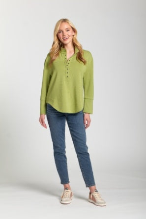 LIME SUPER SOFT GROMMET HENLEY TOP