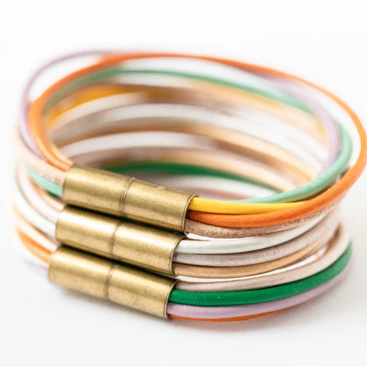 MAGNETIC COLORFUL LEATHER BRACELETS