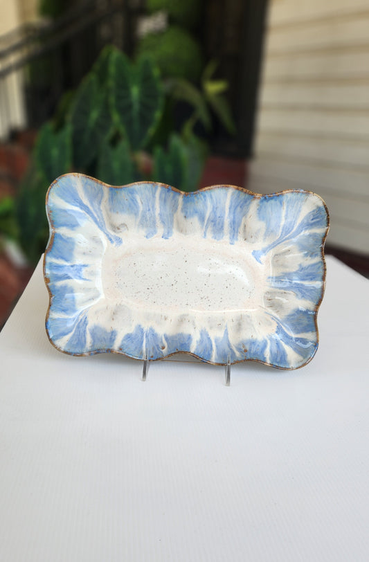 RUFFLED RECTANGLE DISH