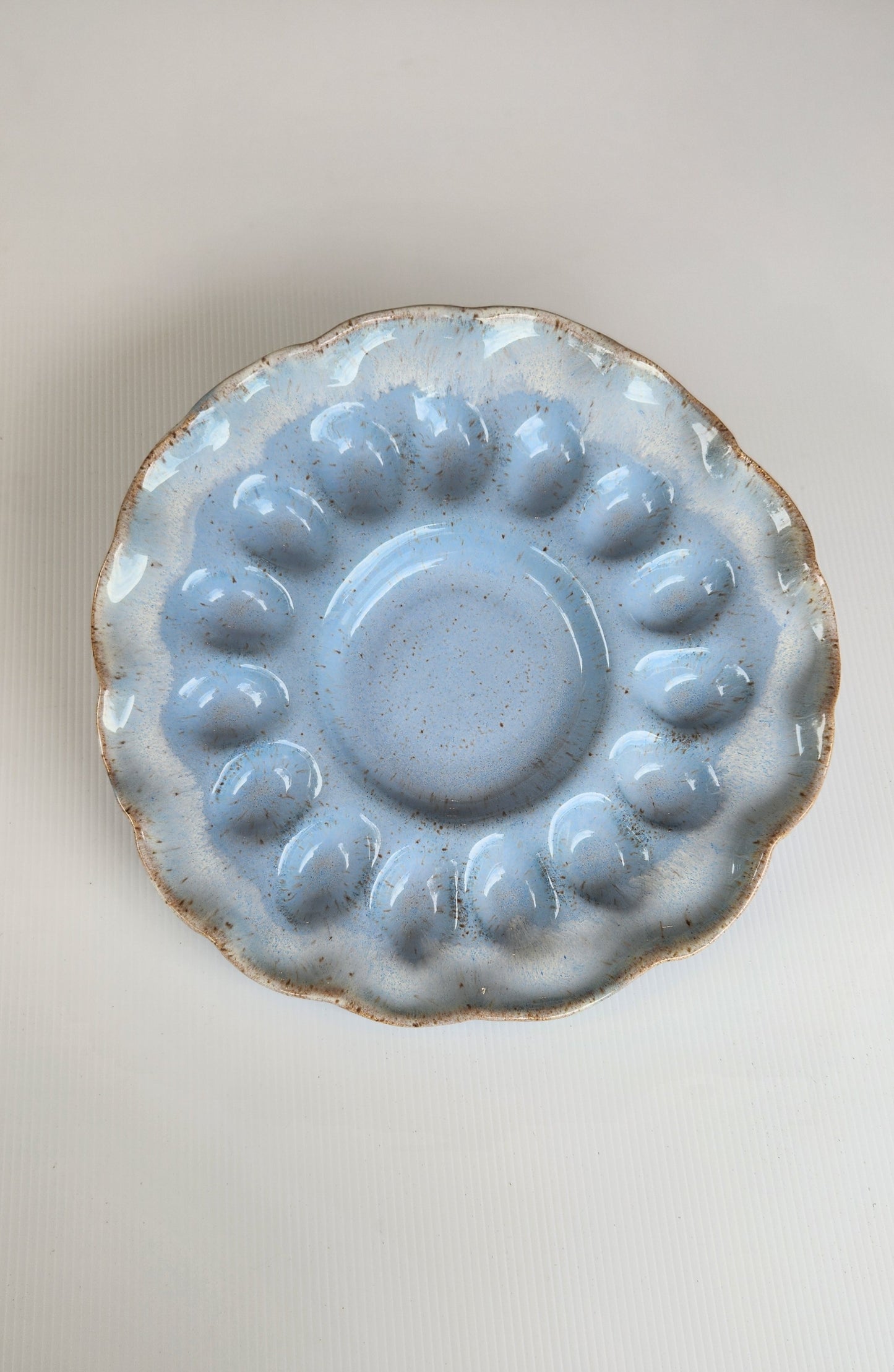 HANDCRAFTED EGG PLATTER