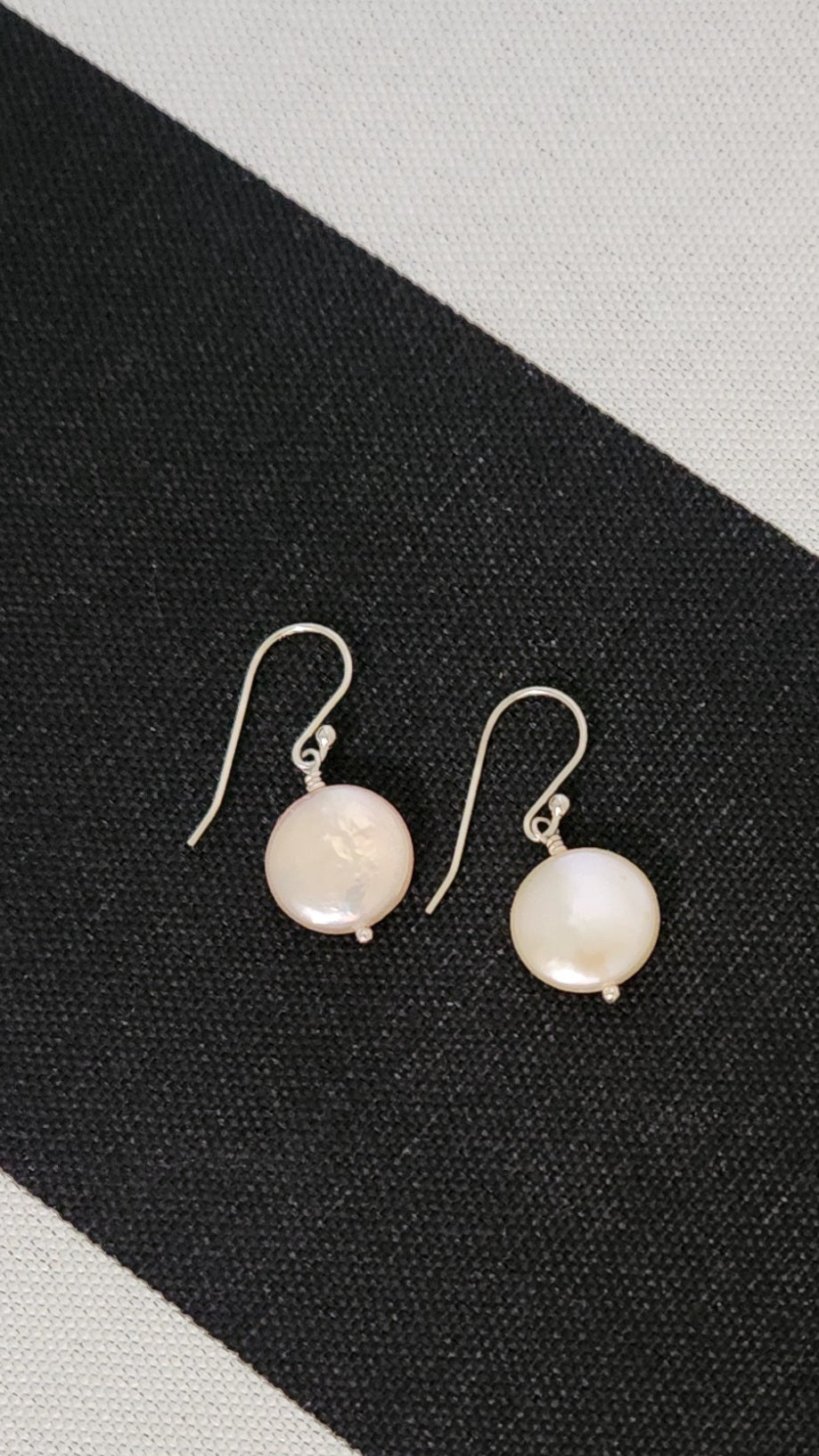 PINK DISC PEARL EARRINGS