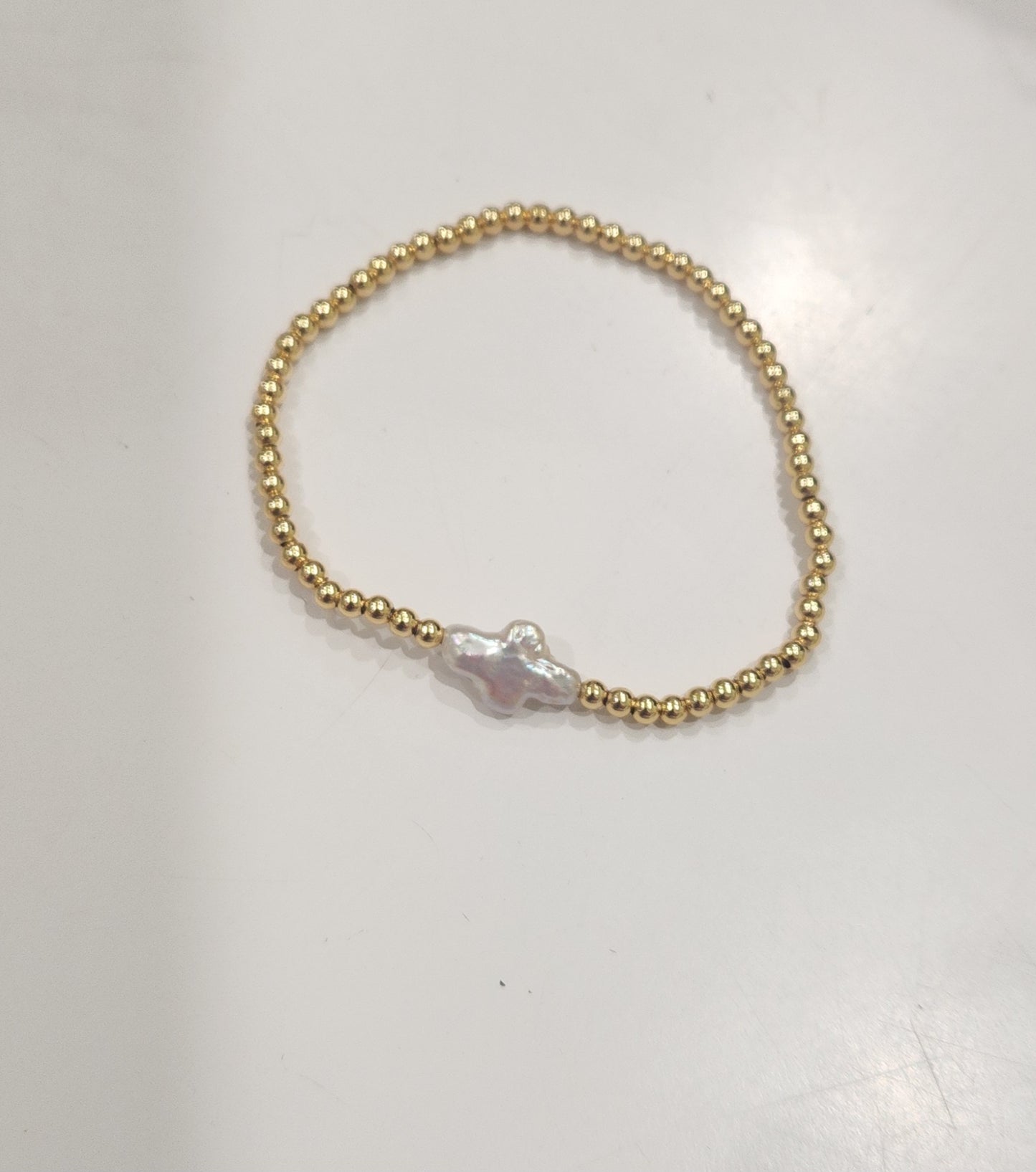 CROSS PEARL GOLD BEADED BRACELET