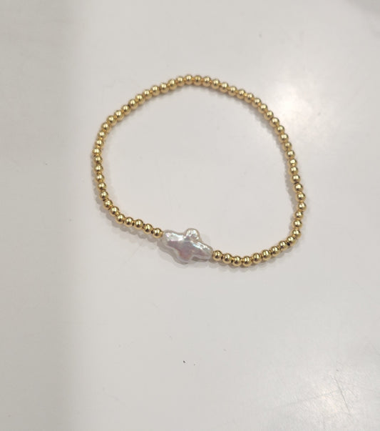 CROSS PEARL GOLD BEADED BRACELET