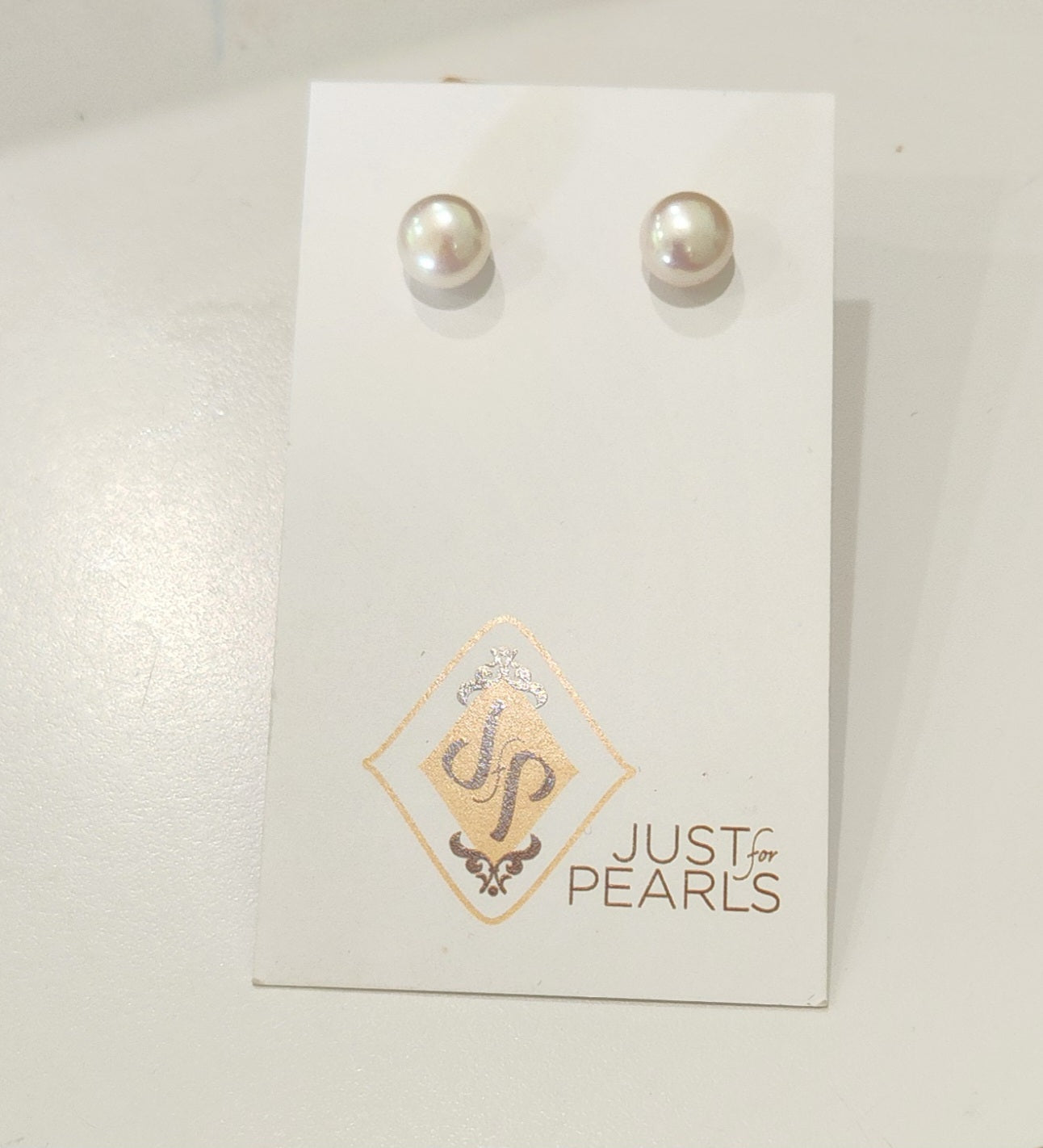 PEARL STUD EARRINGS