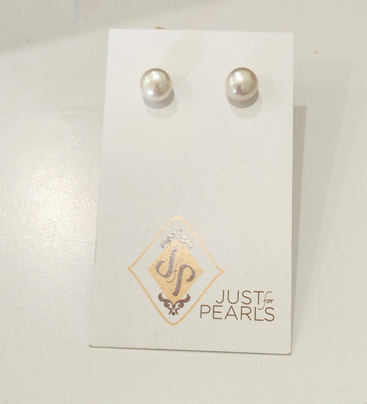 PEARL STUD EARRINGS