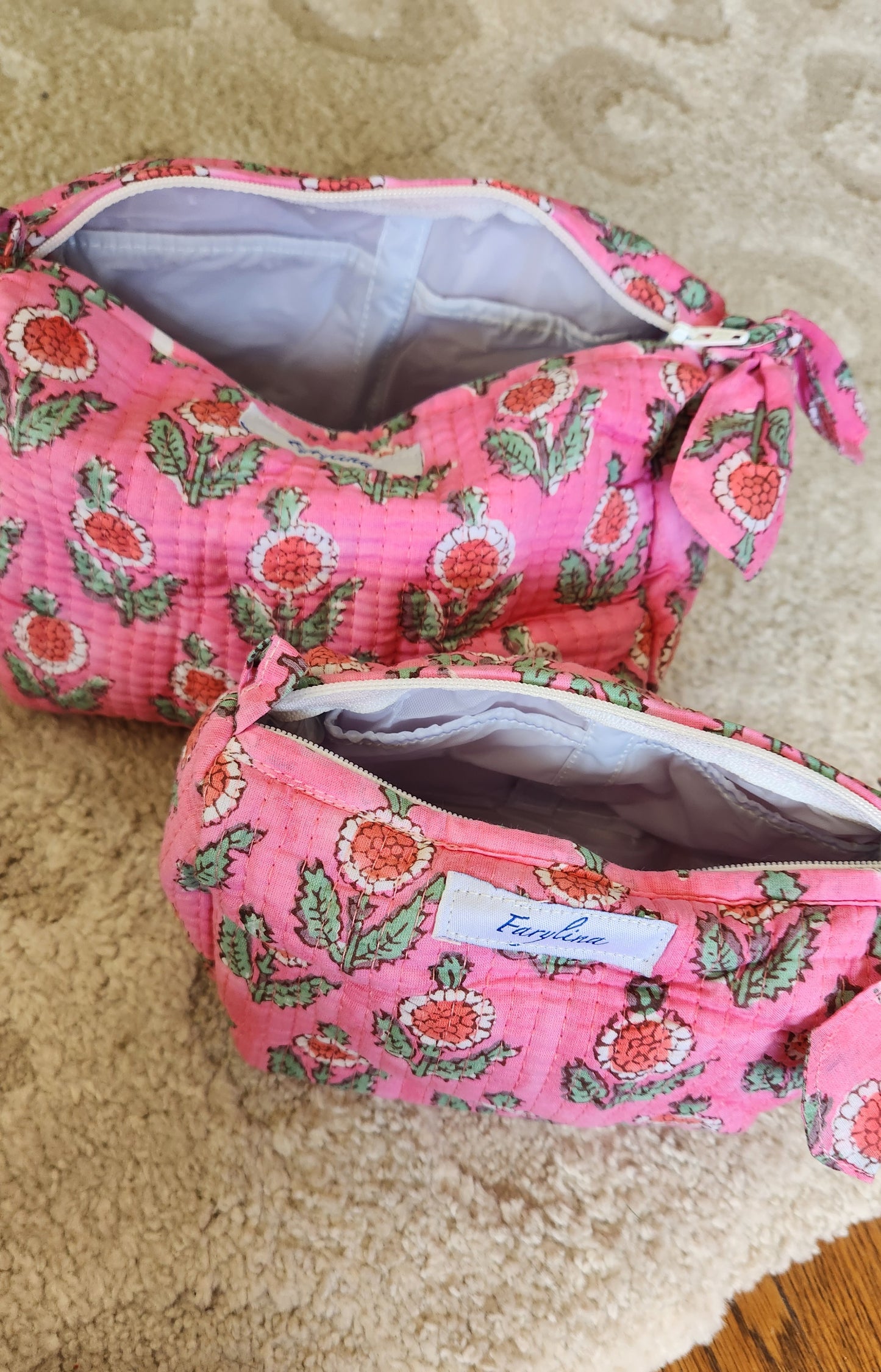 JANIE TOILETRY BAG SET