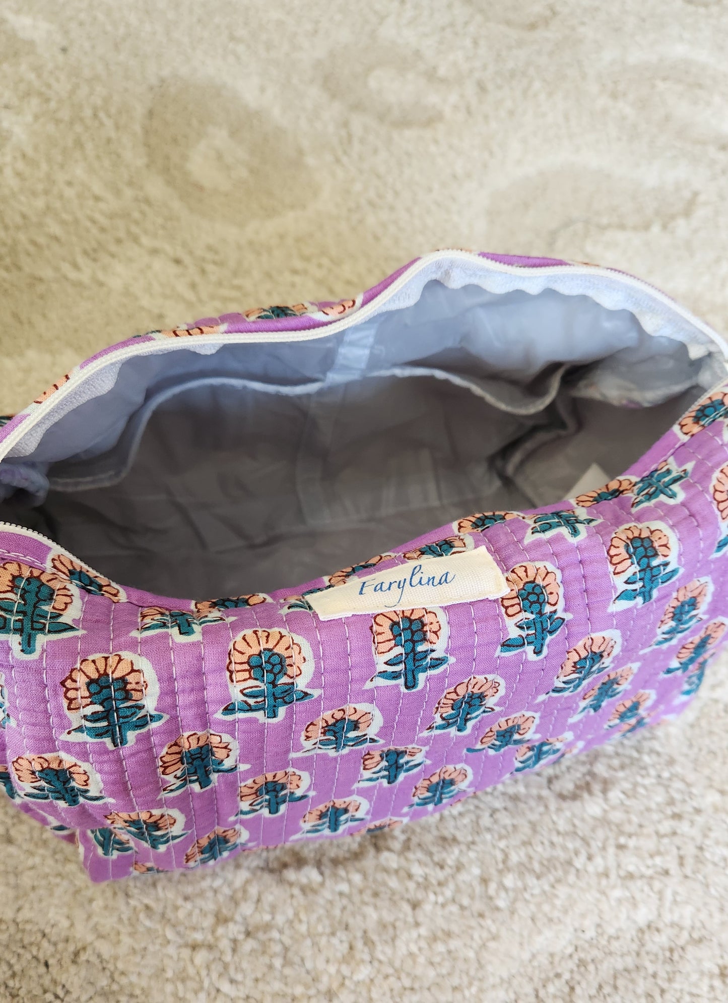 JANIE TOILETRY BAG