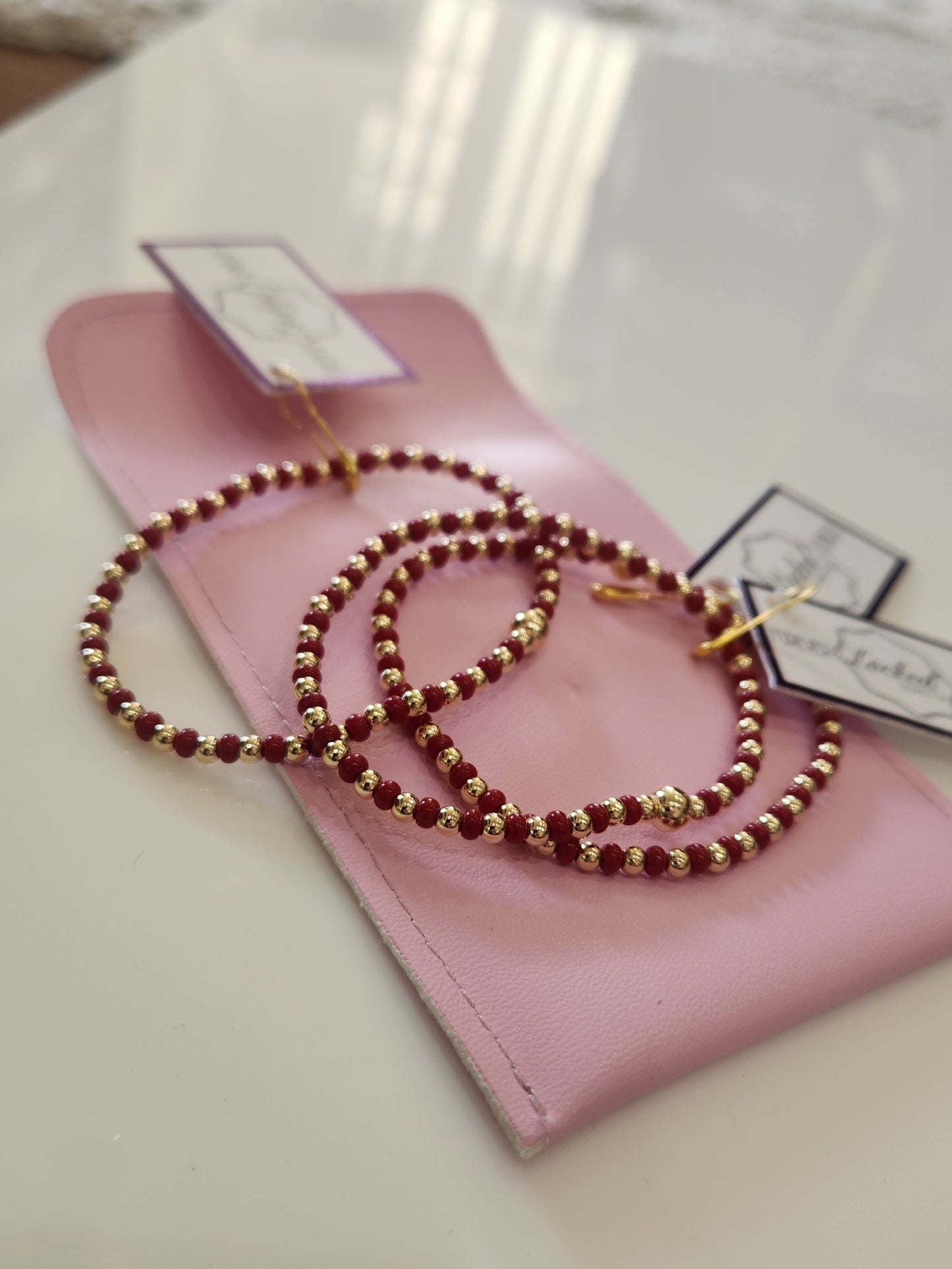 3MM GOLD-FILLED BEADS WITH RED GLASS BEADS BRACELET