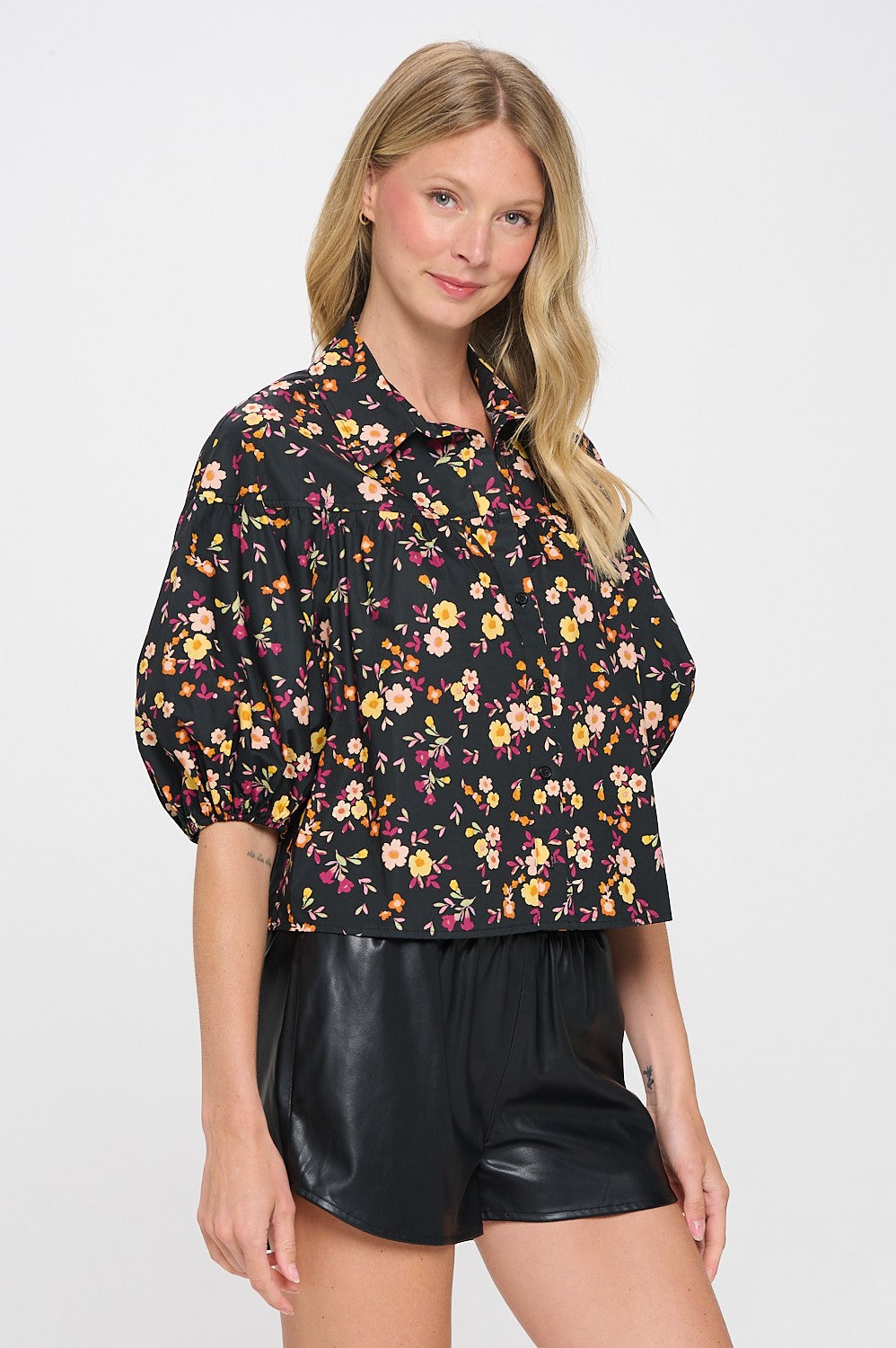 A-LINE SHIRT IN SPACED DITSY FLORAL