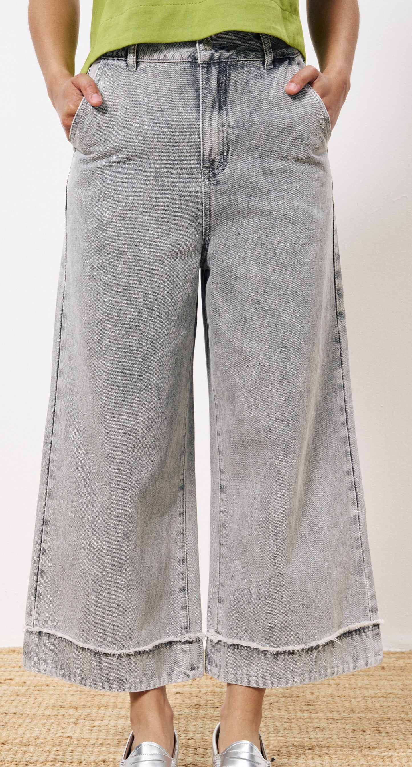 ELENI JEANS - GREY