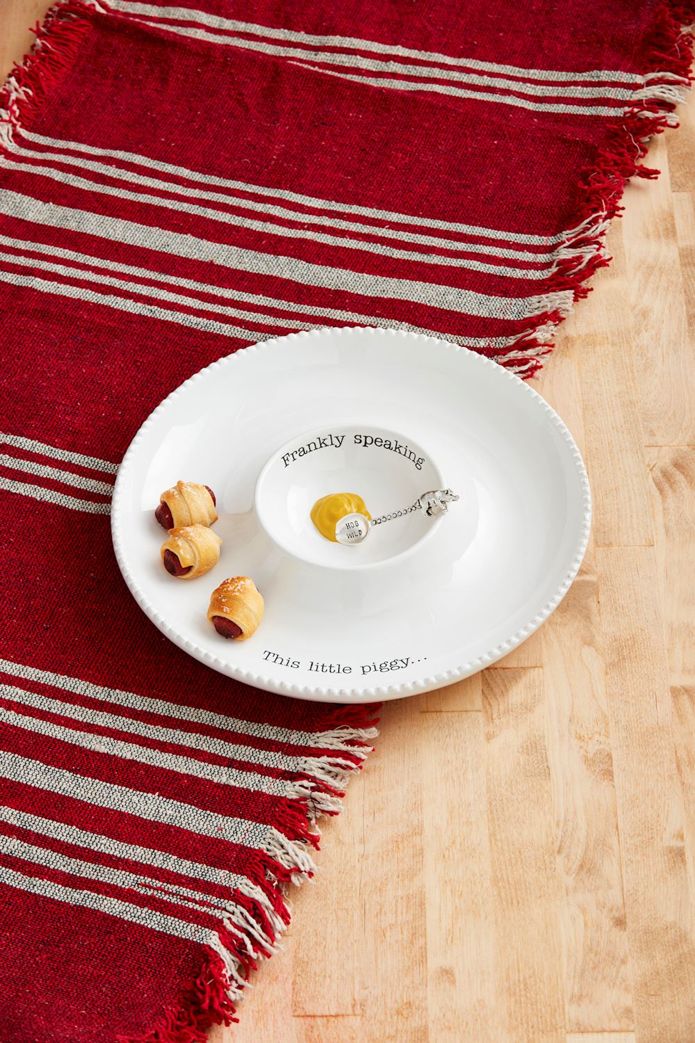 PIGS IN A BLANKET PLATTER SET