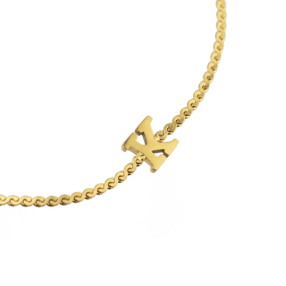 DAINTY LOVE INITIAL BRACELET