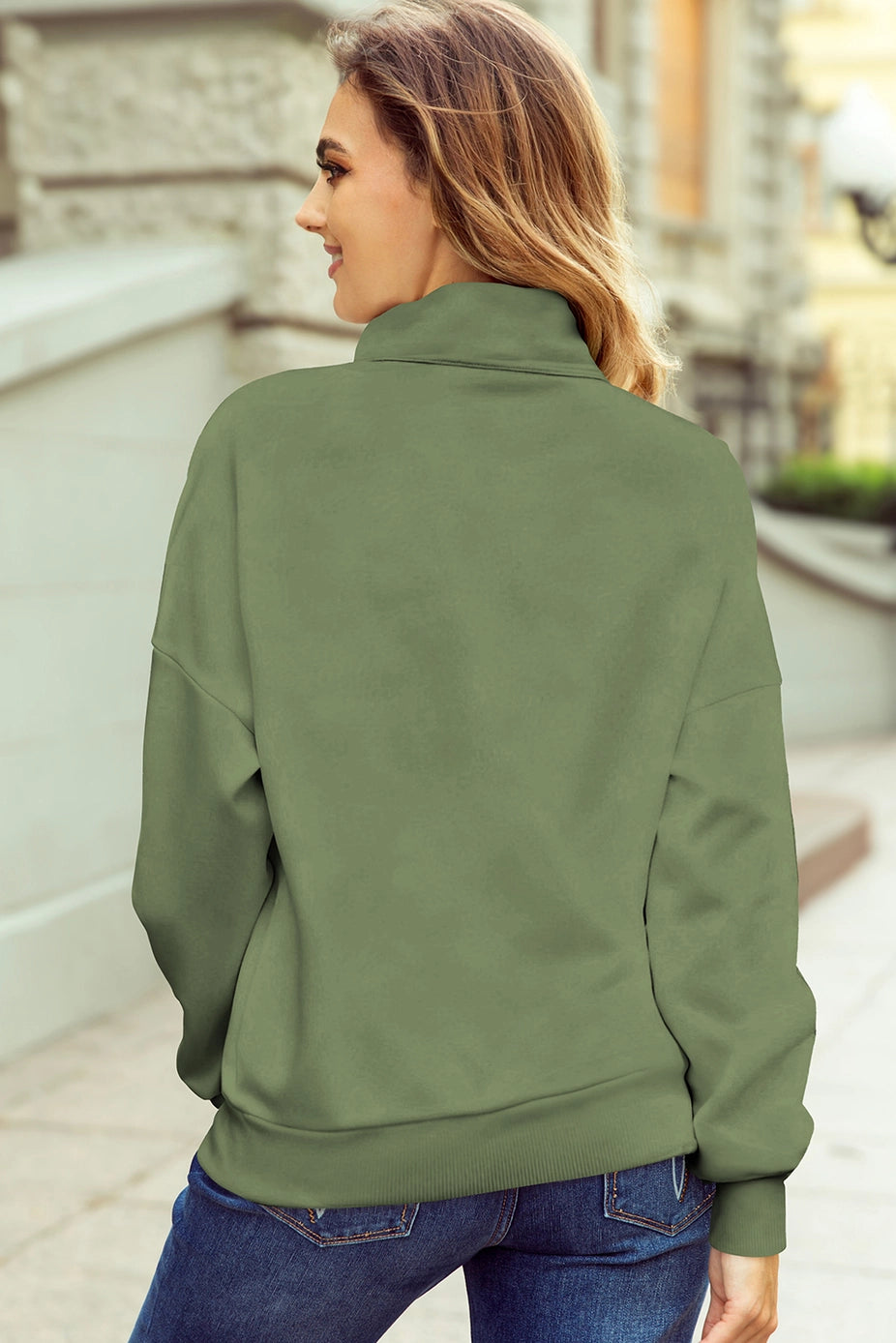 CONTRAST ZIPPERED COLLAR SWEATSHIRT