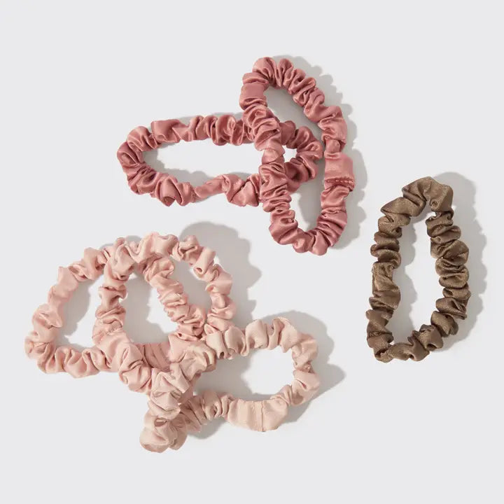 HOLIDAY ULTRA PETITE SCRUNCHIES 6 PC SET