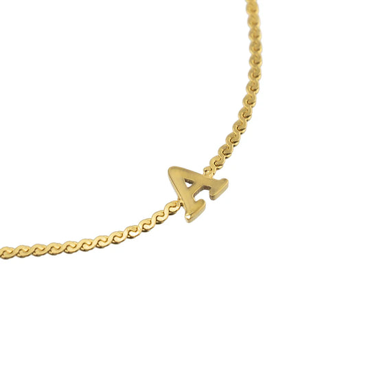 DAINTY LOVE INITIAL BRACELET