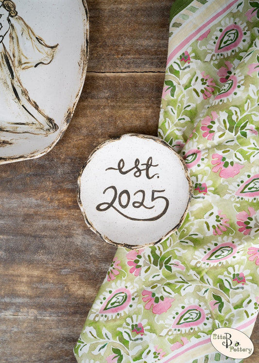 EST. 2025 PETITE ROUND TRAY