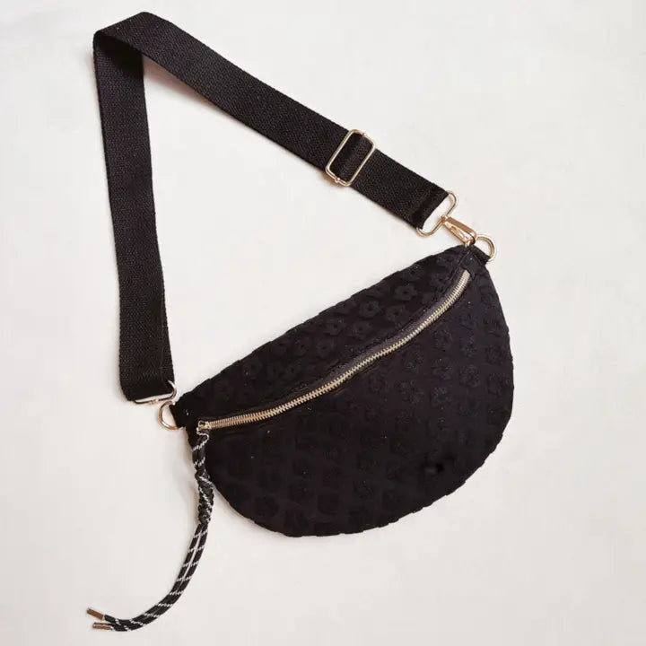 DAISY EMBOSSED BELT SLING BAG