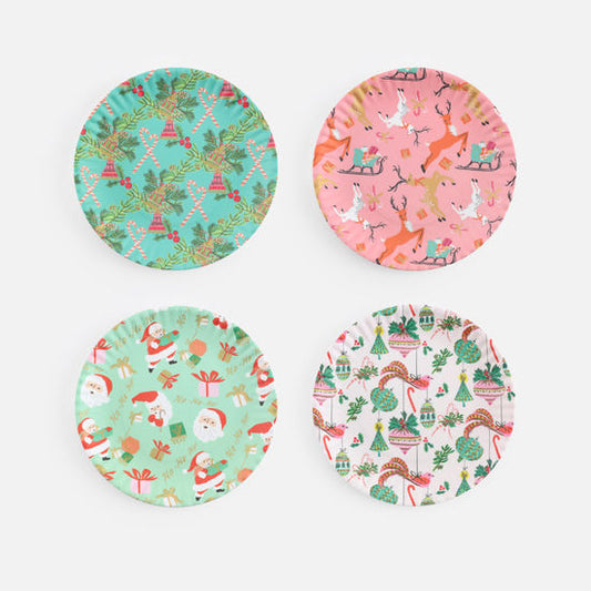 VINTAGE CHRISTMAS PATTERN PLATES SET/4