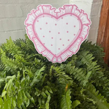 POLKA DOT RUFFLE HEART YARD SIGN
