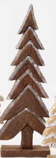 CARVED WOODEN TREE