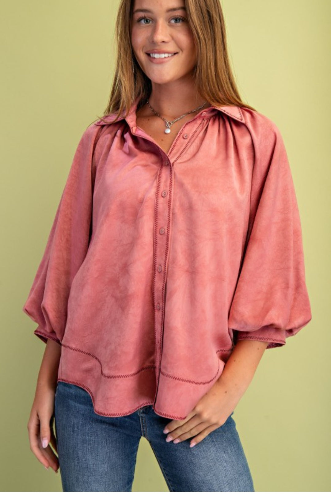 ROSE COLORED BUTTON TOP