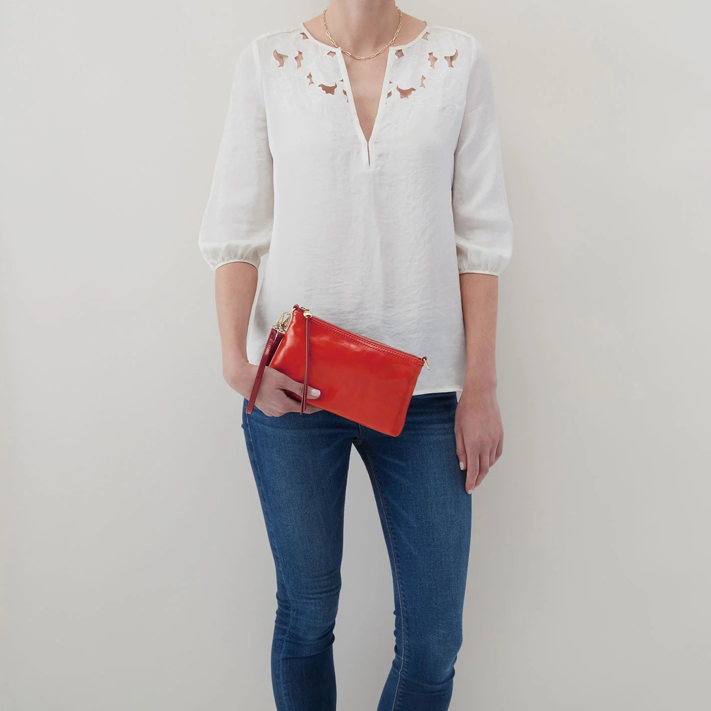 DARCY CROSSBODY - GRENADINE