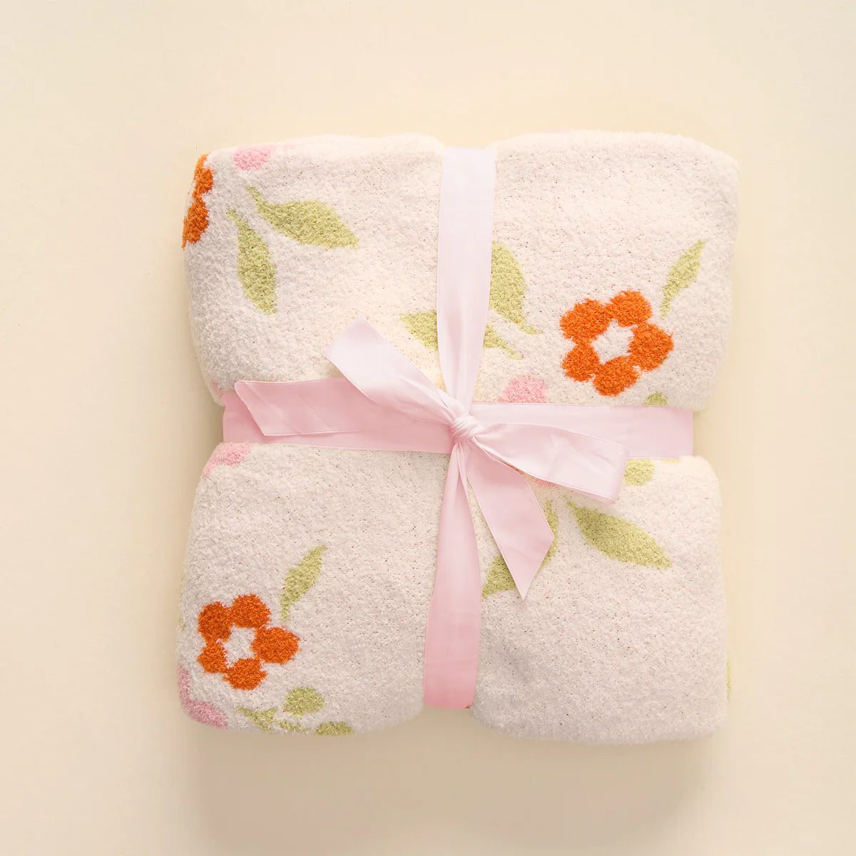 COZY DREAMS LUXE BLANKET - SCALLOPED FLORAL PINK