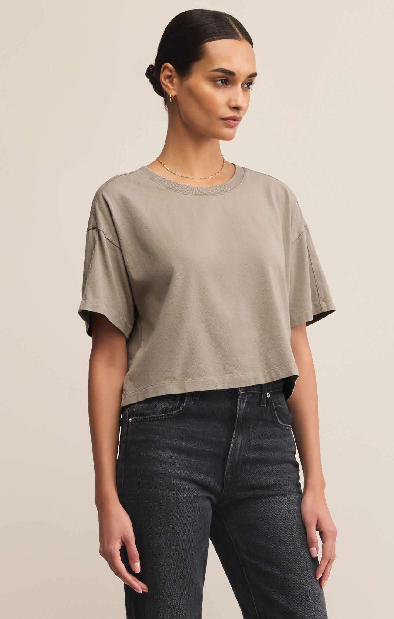 ON THE GO TEE - RETREAT