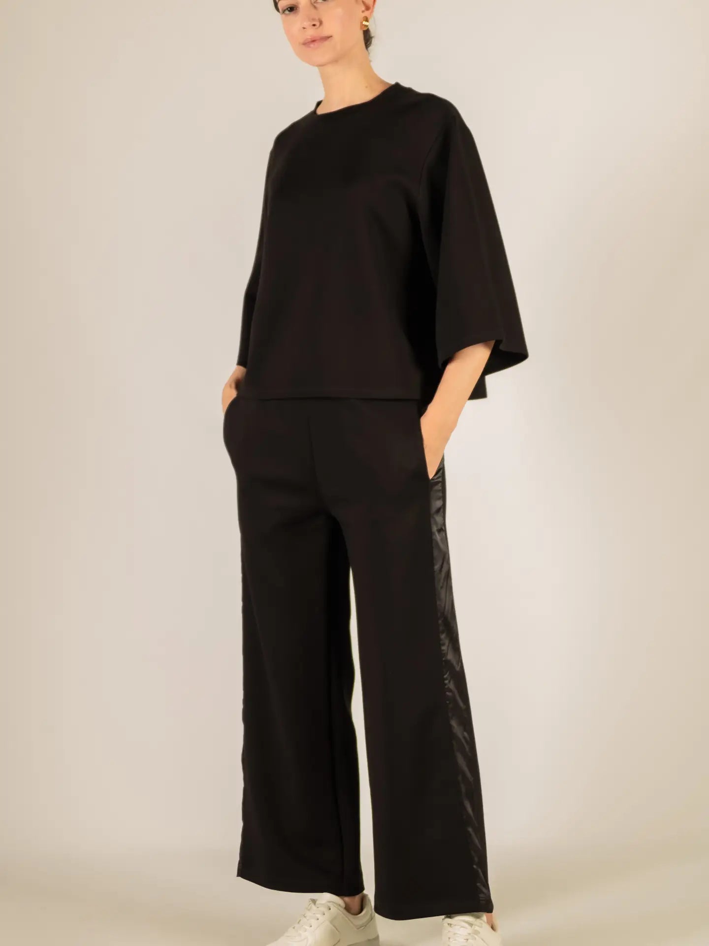 BUTTER MODAL 3/4 SLEEVE TOP