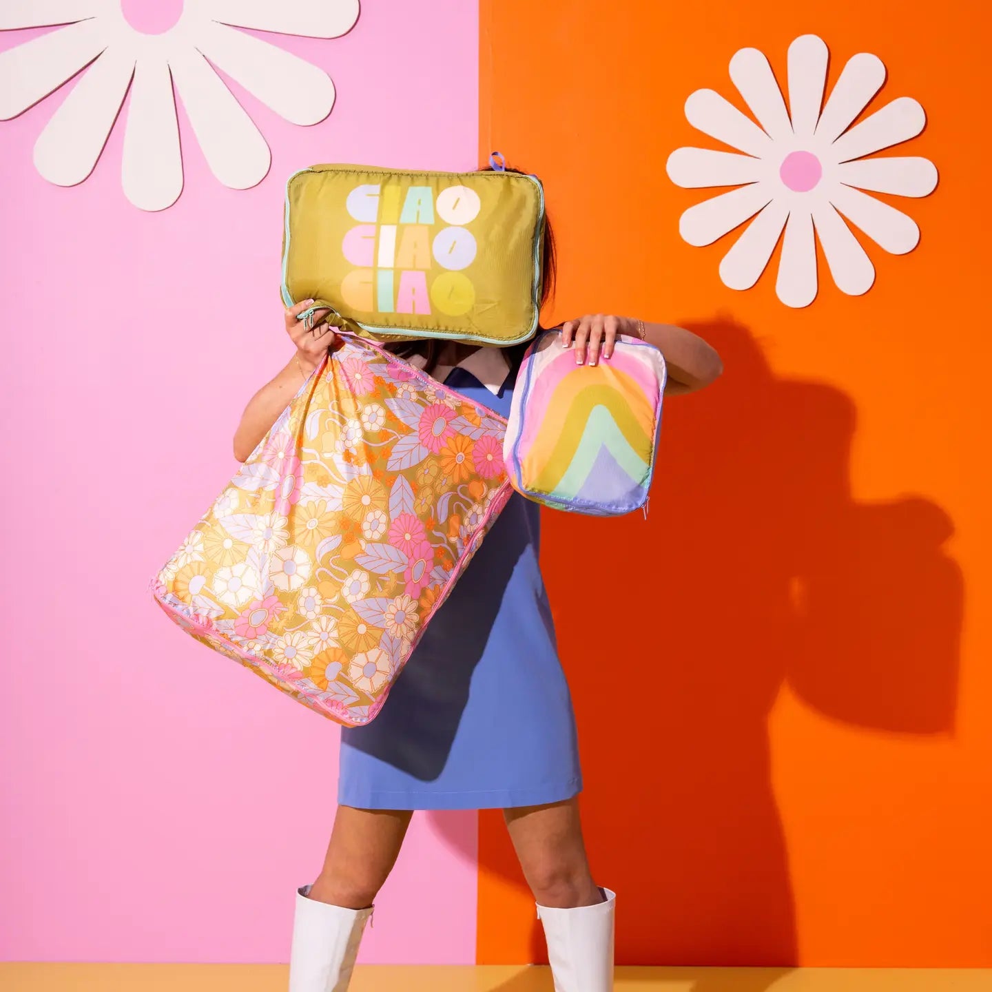 DELIGHTFUL PACKING CUBES SET