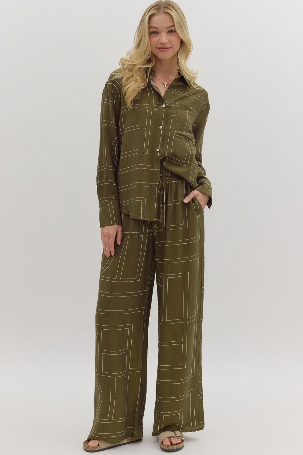 OLIVE ABSTRACT EMBROIDERED PANT