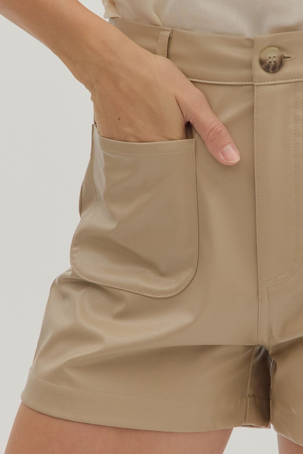 PATCH POCKET FAUX LEATHER SHORTS