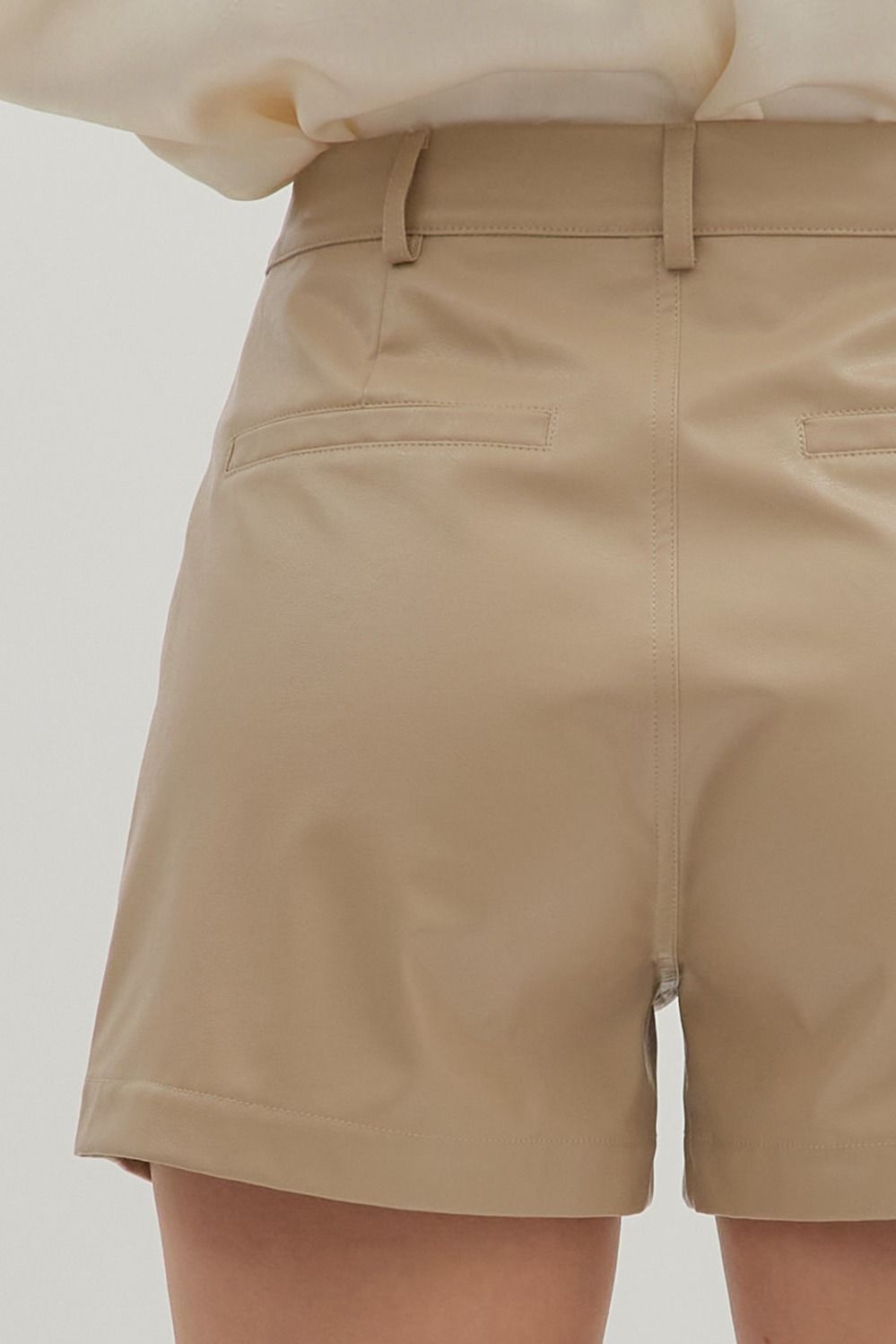 PATCH POCKET FAUX LEATHER SHORTS