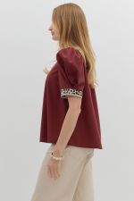 MERLOT BUBBLE SLEEVE TOP