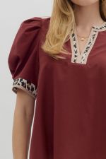 MERLOT BUBBLE SLEEVE TOP